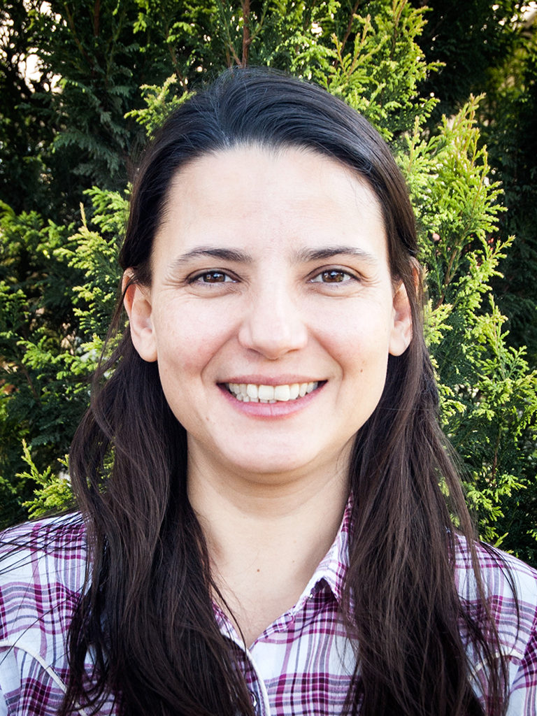 Carolina González Suhr prof